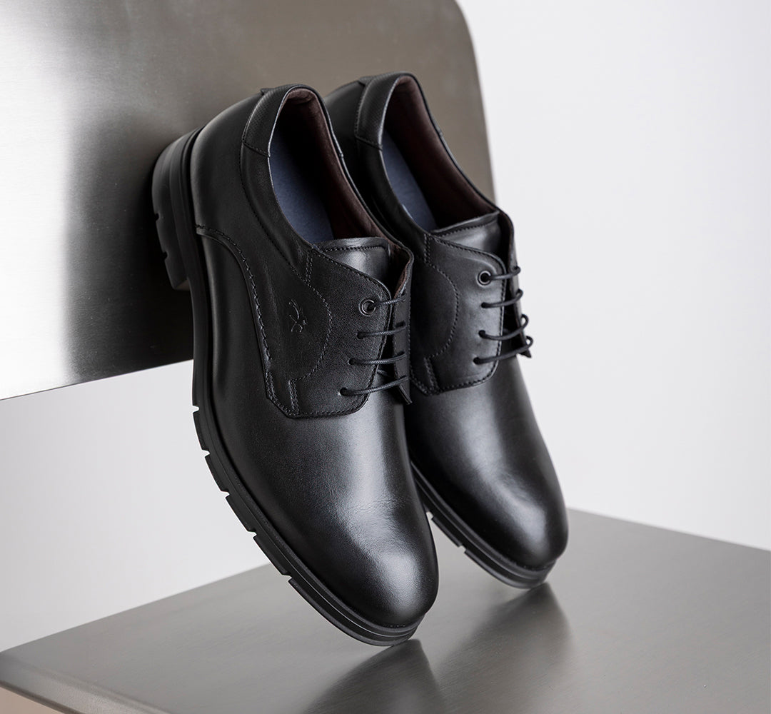 CHESTER F2046 Black Shoe