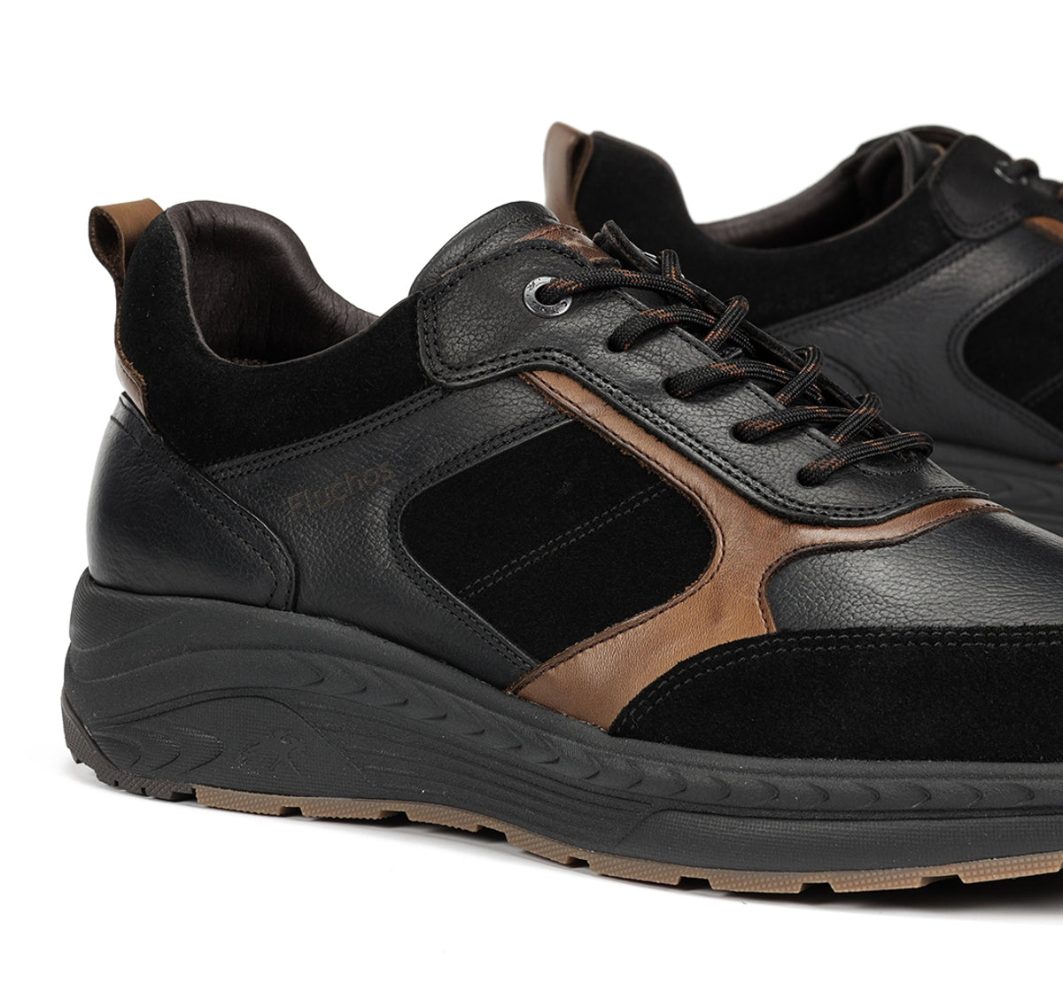 F2289 VEGABUCK NEGRO+COM.3-6