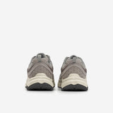 AT181 URBAN NOBUCK GREY-5